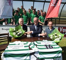 verlenging hoofdsponsorcontract bij E.V.V.C.